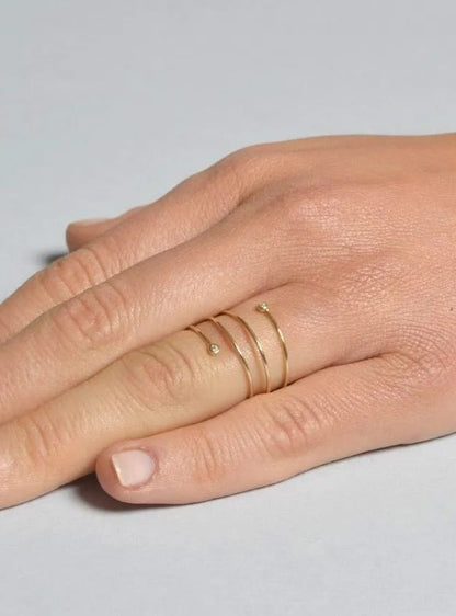 Anillo Espiral Elegance – Plata de Ley 925  baño Oro 18k