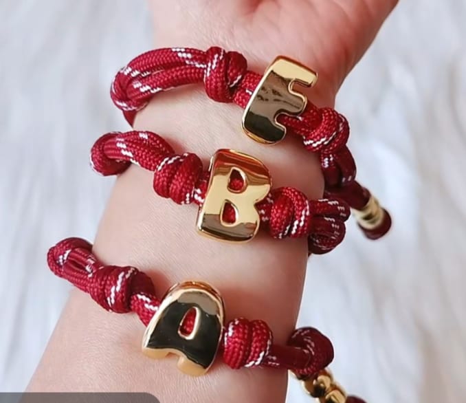 Pulsera Paracord Inicial Bubble – Burdeos